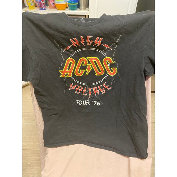 AC/DC Other - AC/DC High Voltage Tour 76 Shirt Size L